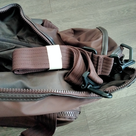 Sulwhasoo Fold Up Weekender or Tote Bag Zipper - Picture 9 of 12